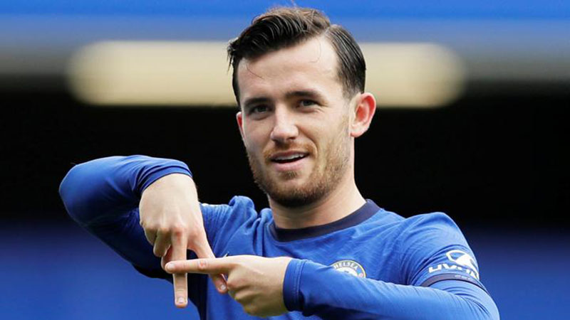 Bek Chelsea, Ben Chilwell, tetap mewaspadai FC Porto meski timnya menang 2-0 di laga pertama babak perempatfinal Liga Champions. (TWITTER CHELSEA)